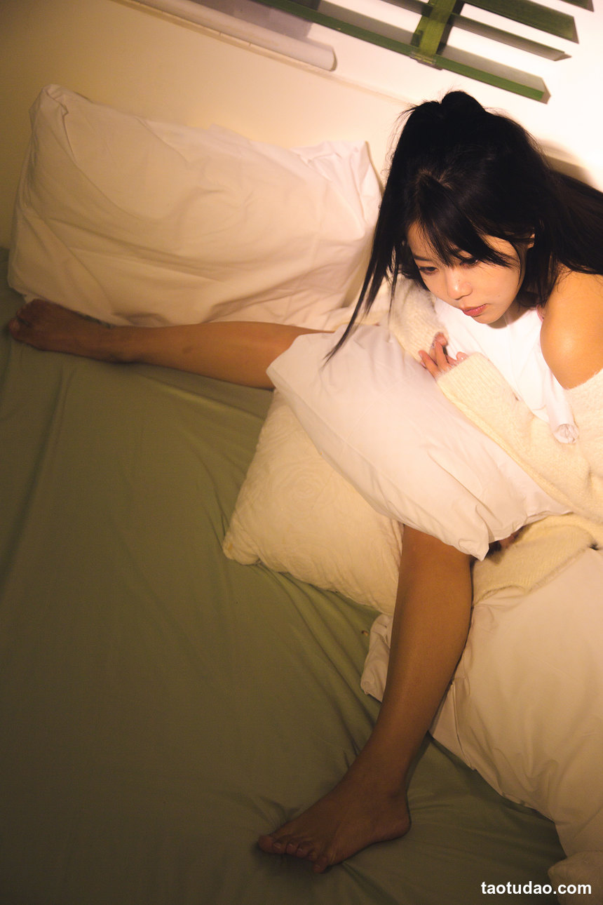 图片[2]-[YITUYU艺图语]2022.10.31 蜜桃味 猫鱼鱼子[22+1P／334MB]-绅士图