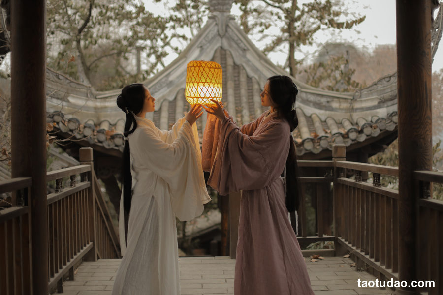 图片[3]-[YITUYU艺图语]2023.04.27 姐妹游园 如玉[21+1P／224MB]-绅士图