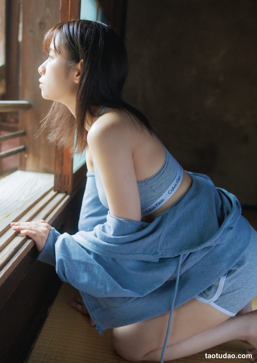 图片[2]-前田佳織里 2nd 写真集「恋のかおり」-绅士图