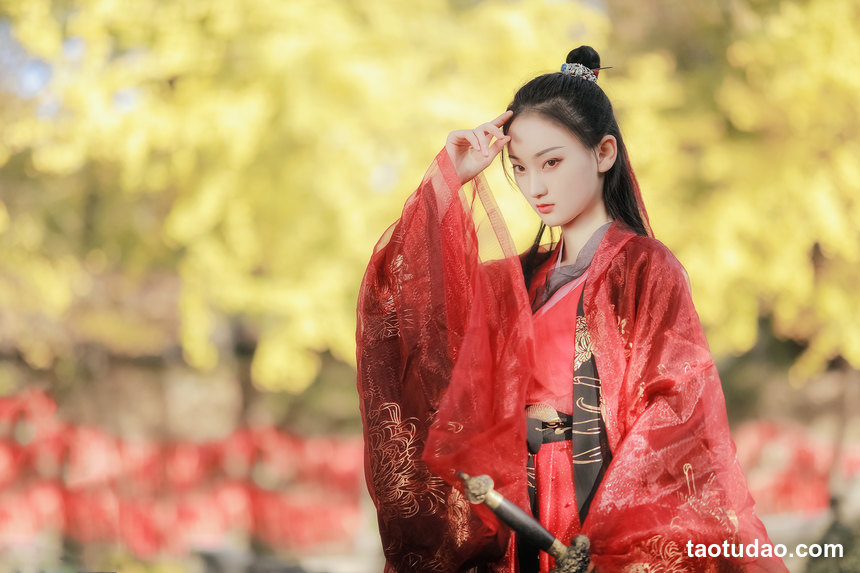 图片[3]-[YITUYU艺图语]2022.04.07 剑破山河 云之是小狐狸吖[21+1P／624MB]-绅士图