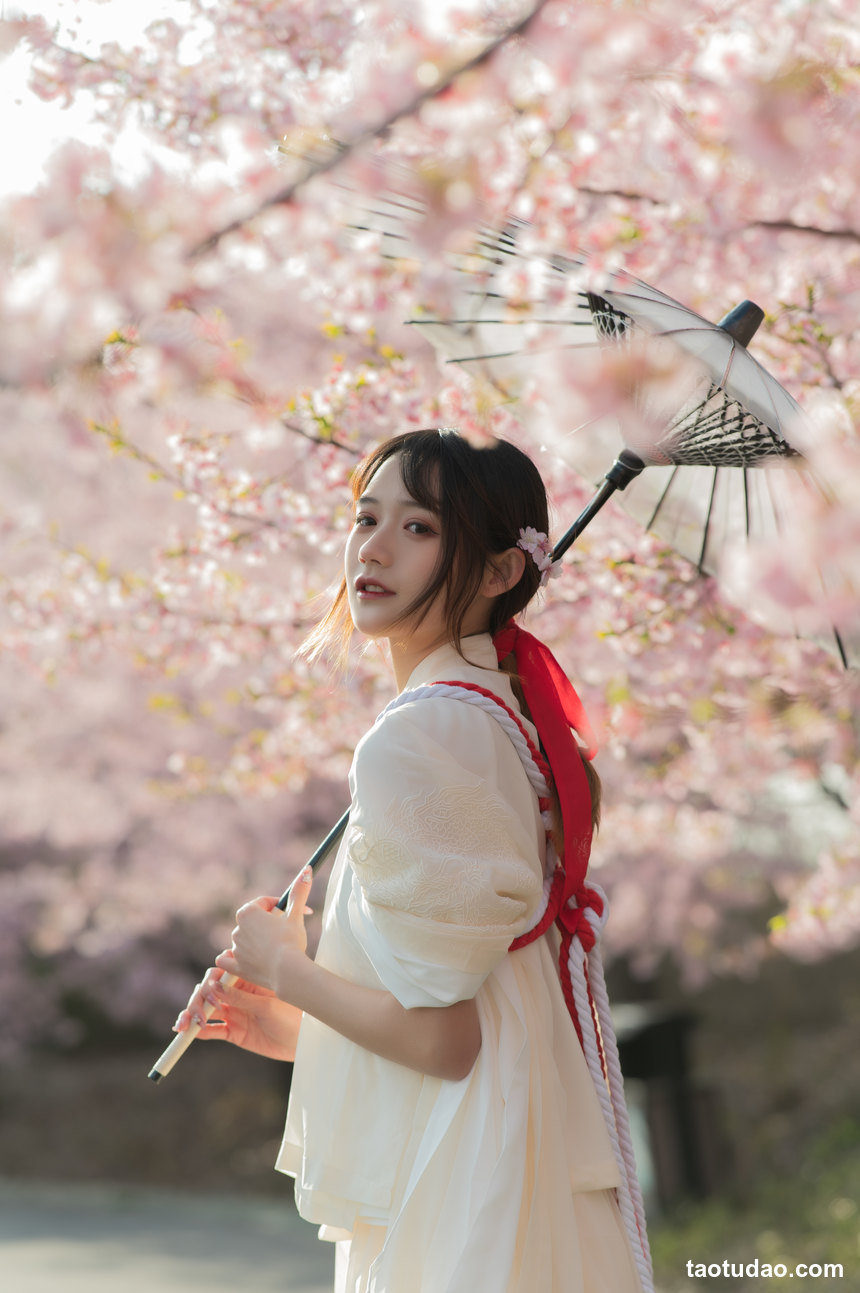 图片[2]-[YITUYU艺图语]2022.06.30 樱语 兔子Zzz不吃胡萝卜[27+1P／235MB]-绅士图