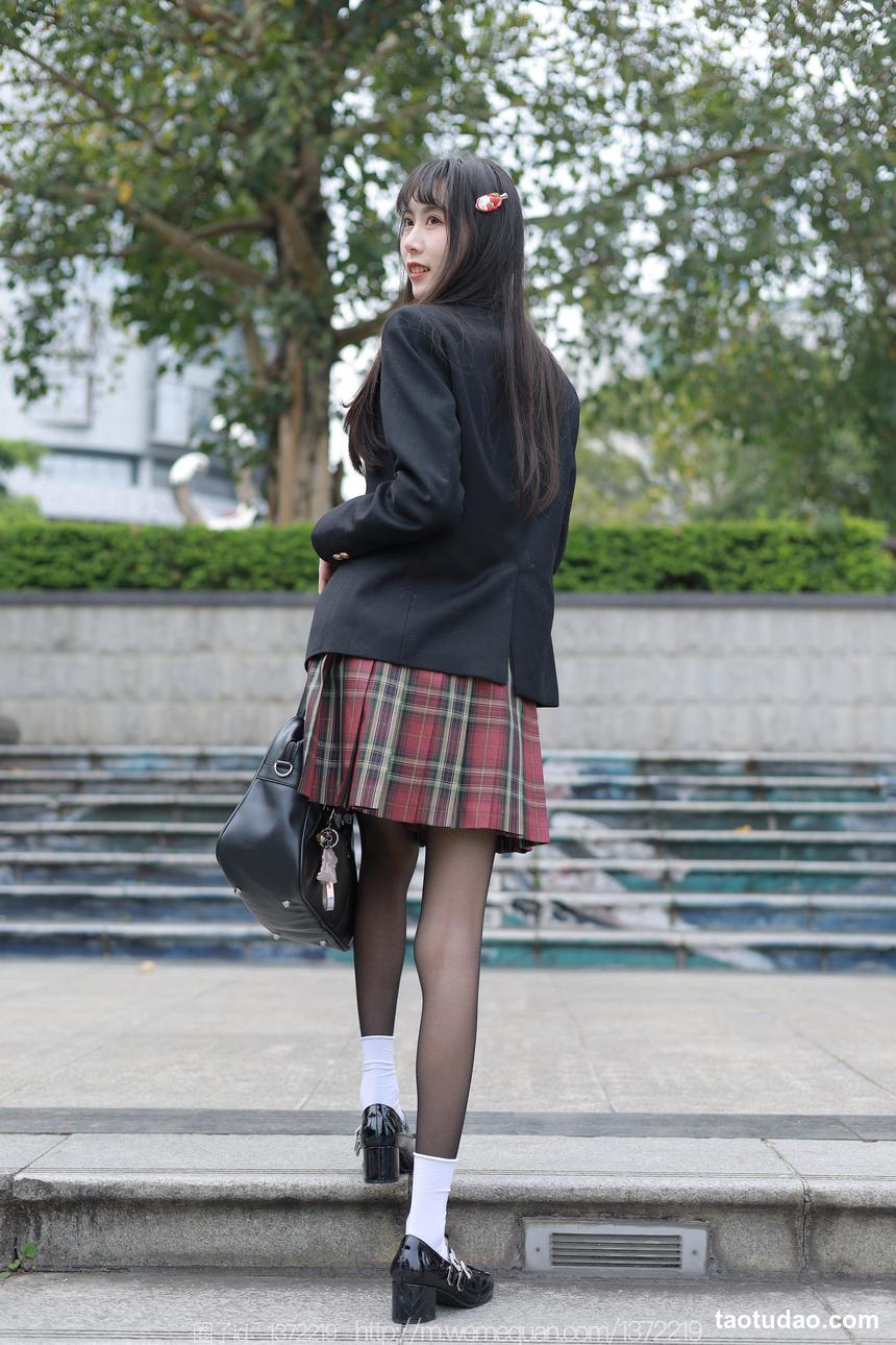 图片[4]-[IESS异思趣向] 2023.02.23 丝享家 1370 团团《春天的味道》[77P-100.3M]-绅士图