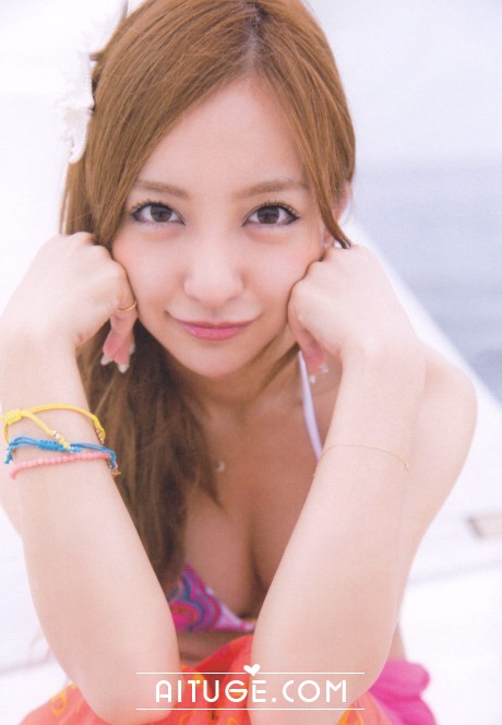 板野友美 AKB48卒業記念 写真集 ともちん  / 131P / 美图集锦-绅士图