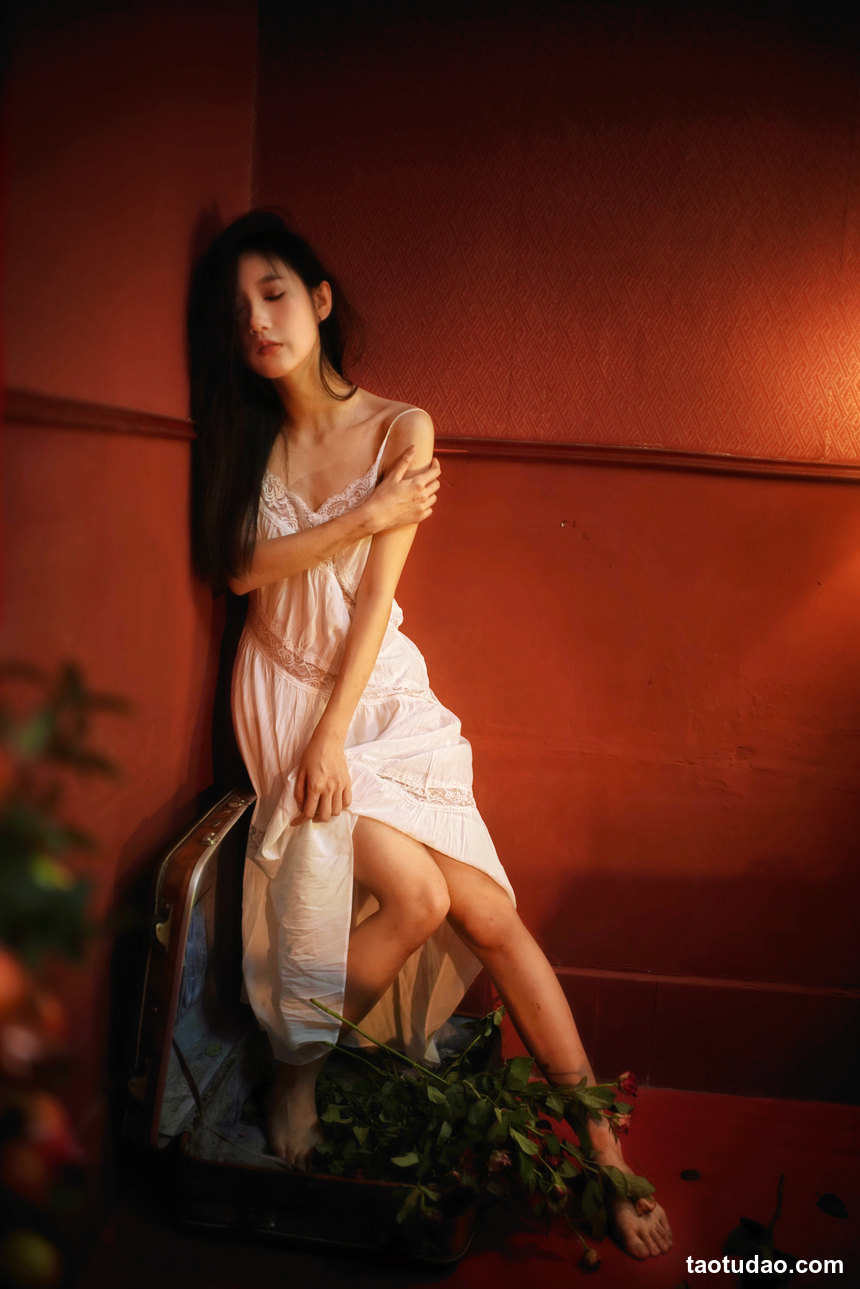 图片[2]-[YITUYU艺图语]2022.08.10 孤寂的玫瑰之旅 阿万[27+1P／334MB]-绅士图