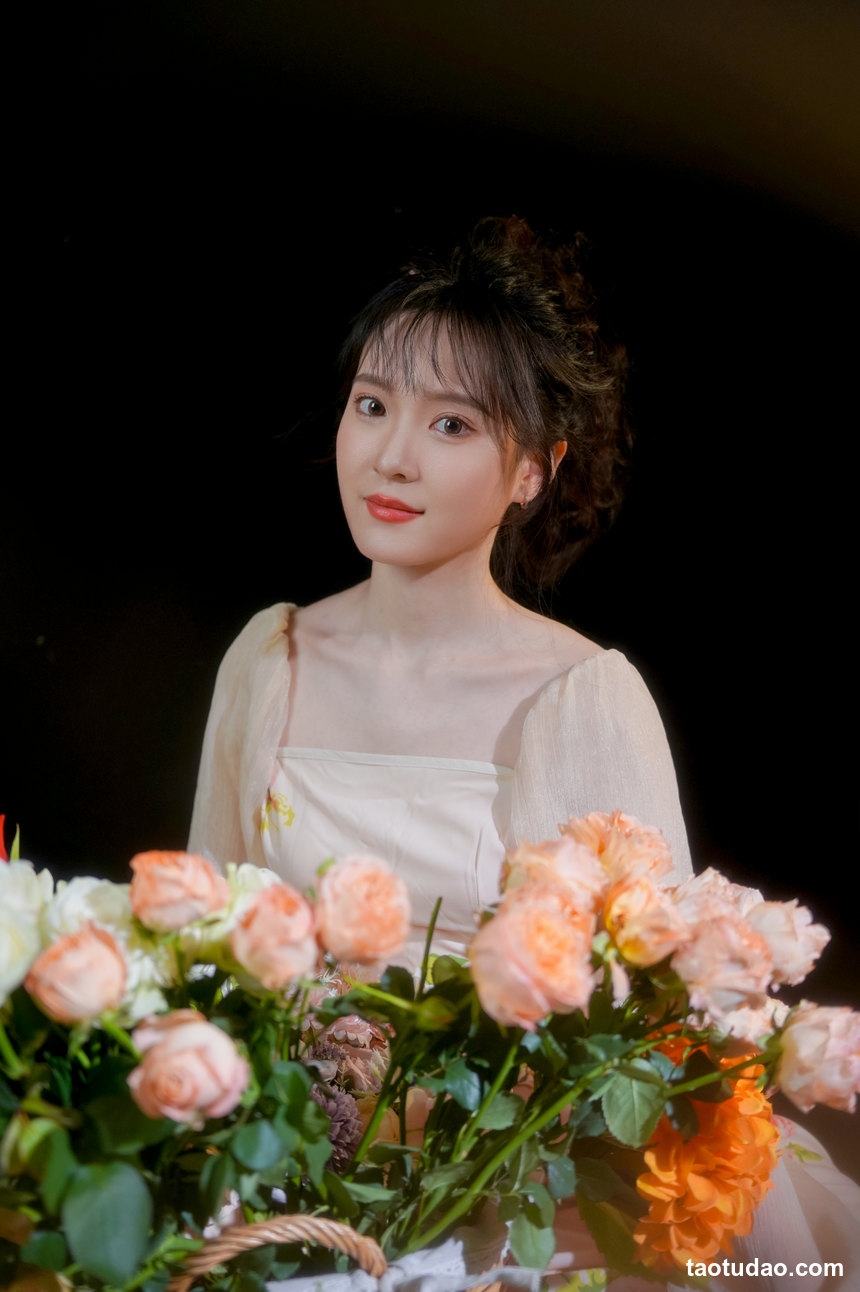 图片[4]-[YITUYU艺图语]2022.12.06 朱丽叶 三只喵[25+1P／208MB]-绅士图