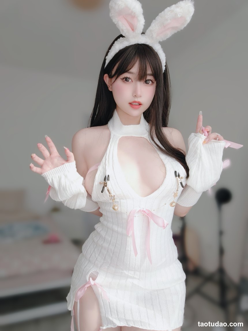 女主K - NO.19 白丝兔女郎 [102P-296MB]-绅士图