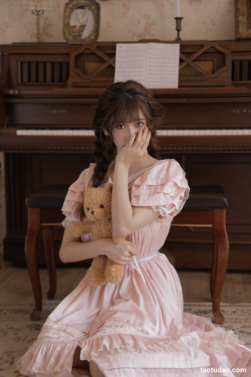 图片[2]-[YITUYU艺图语]2022.11.01 粉色连衣裙 林木婷子[26+1P／232MB]-绅士图