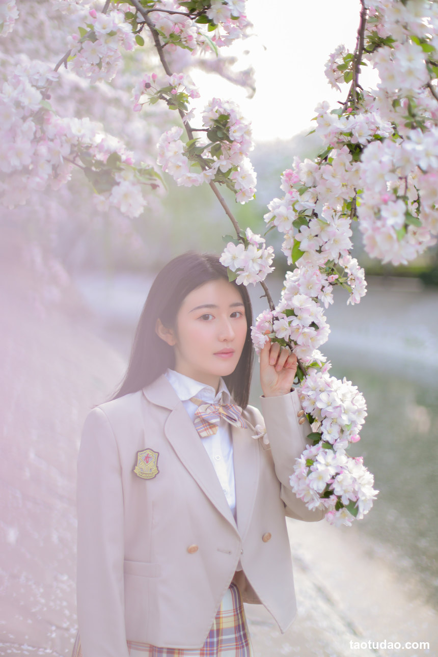 图片[2]-[YITUYU艺图语]2022.07.05 海棠花溪 oeil[24+1P／88.6MB]-绅士图