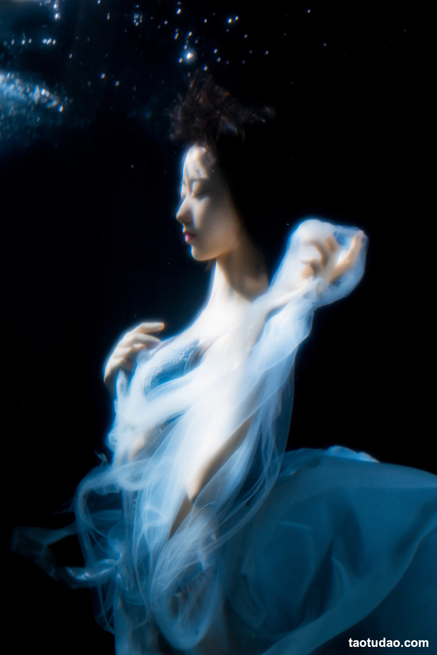 图片[4]-[YITUYU艺图语]2022.05.14 流水 木棉棉OwO[33+1P／500MB]-绅士图