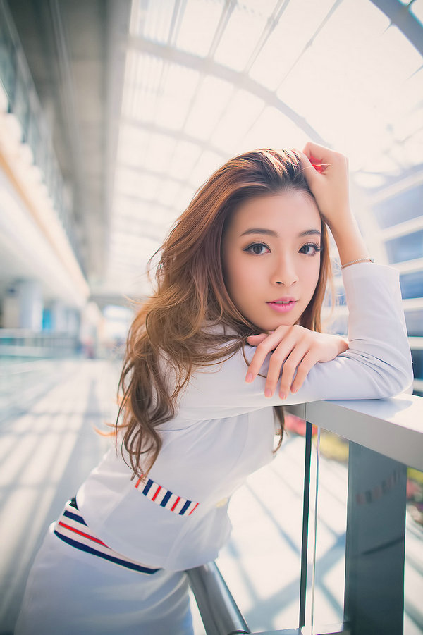 刘思琪 - 美丽空姐@香港国际机场 / 87P/42MB / 美图集锦-绅士图