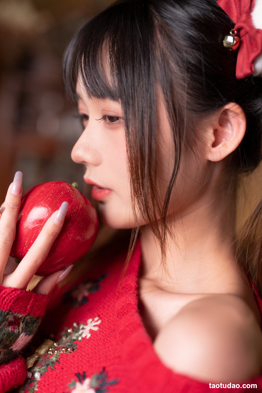 图片[2]-[YITUYU艺图语]2022.04.26 温馨圣诞 兔子Zzz不吃胡萝卜[23+1P／156MB]-绅士图