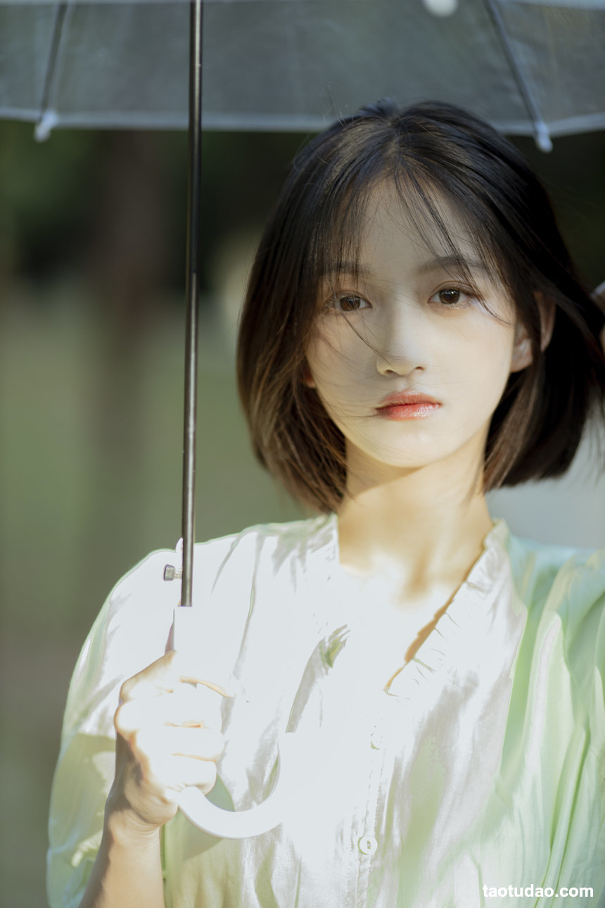 图片[2]-[YITUYU艺图语]2022.08.25 轻盈夏日 钰儿[24+1P／326MB]-绅士图