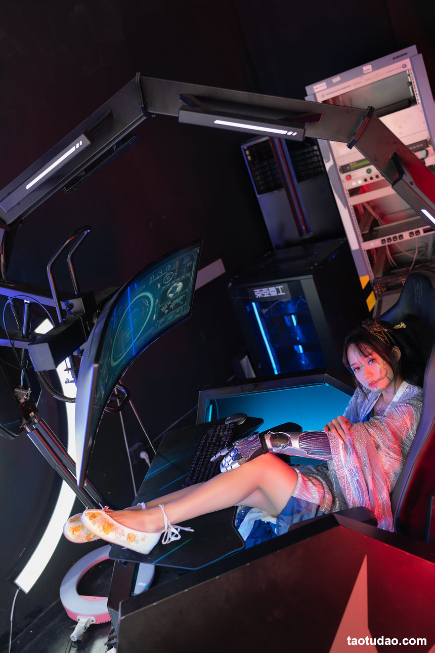 图片[2]-[YITUYU艺图语]2022.06.11 未来姬器 兔子Zzz不吃胡萝卜[42+1P／561MB]-绅士图