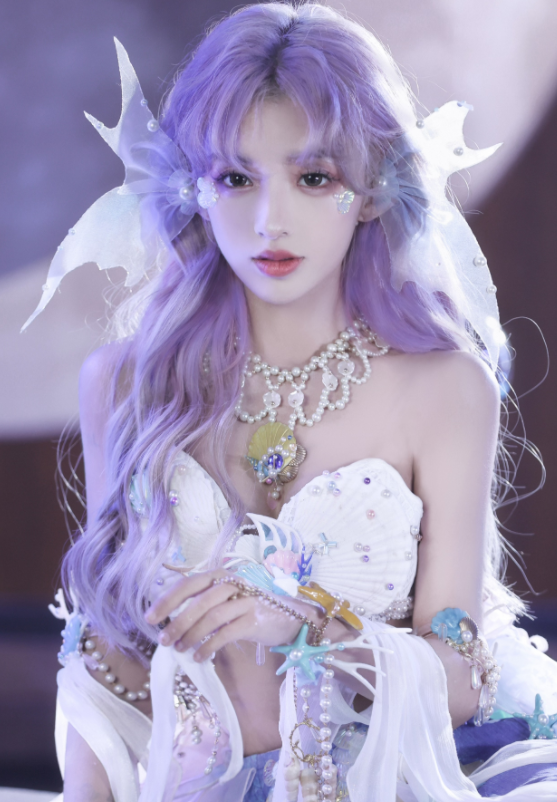 这COS有点意思!贝壳当抹胸,海星做手链,美成迪士尼在逃公主