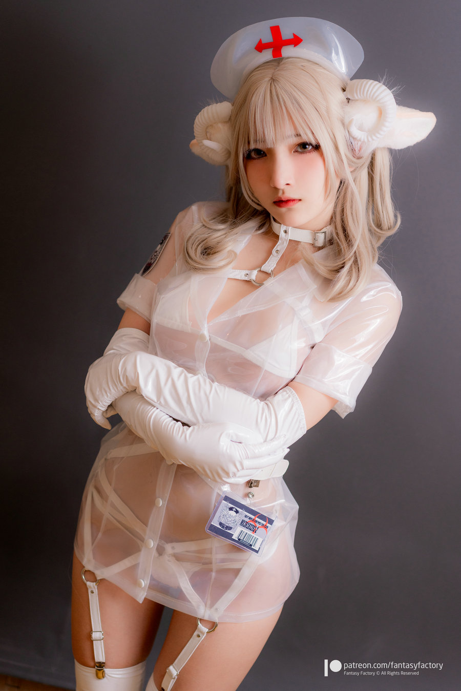 / Fantasy Factory / 小丁Cosplay写真 - 2020.06 护士 死库水 / 128P-2.89GB / cos萌妹-绅士图