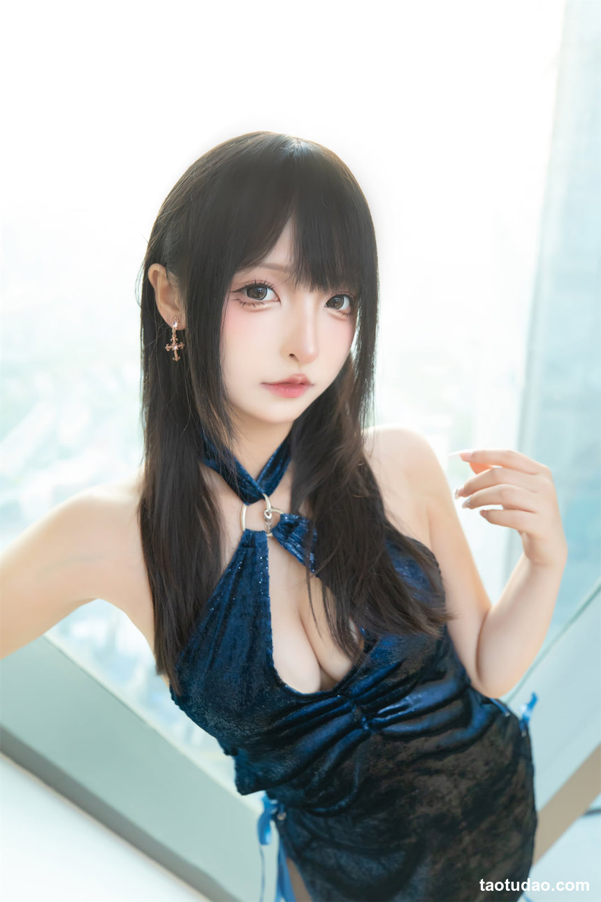 神楽坂真冬 -  蓝衣旗袍 [75P+2V-235MB]-绅士图