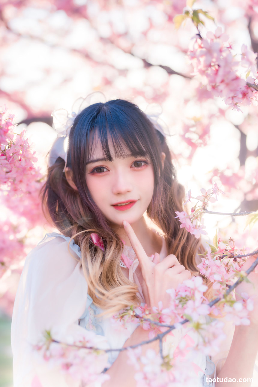 图片[4]-[YITUYU艺图语]2022.04.17 粉色春天 兔子Zzz不吃胡萝卜[23+1P／130MB]-绅士图