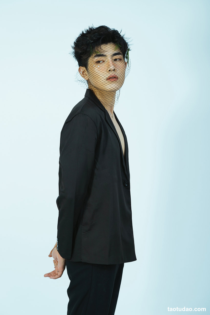 图片[2]-[YITUYU艺图语]2022.07.03 面纱 陈川儿Andrew[21+1P／204MB]-绅士图