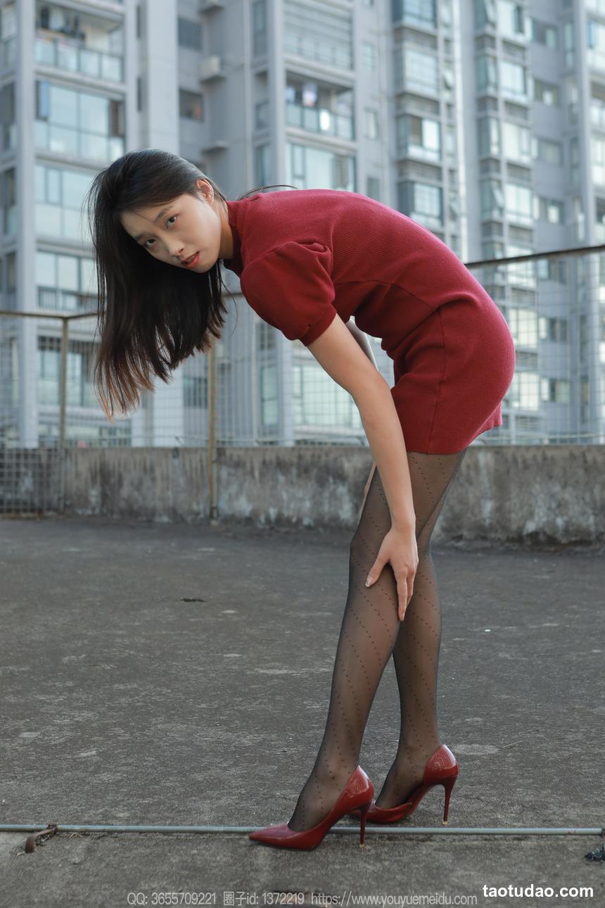 图片[3]-[IESS异思趣向] 2024.12.16 丝享家 1925 小九《黑色螺旋波点》[88P-126MB]-绅士图