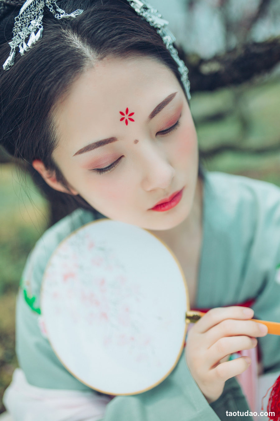 图片[2]-[YITUYU艺图语]2023.04.17 桃花 范范 [30+1P／306MB]-绅士图