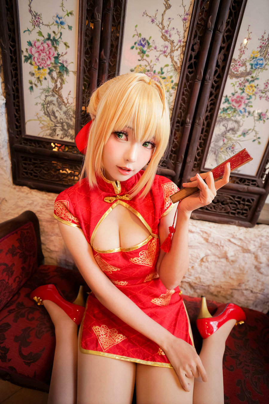 Ely_eee(ElyEE子) - 尼禄 红旗袍 / 21P-128MB / cos萌妹-绅士图