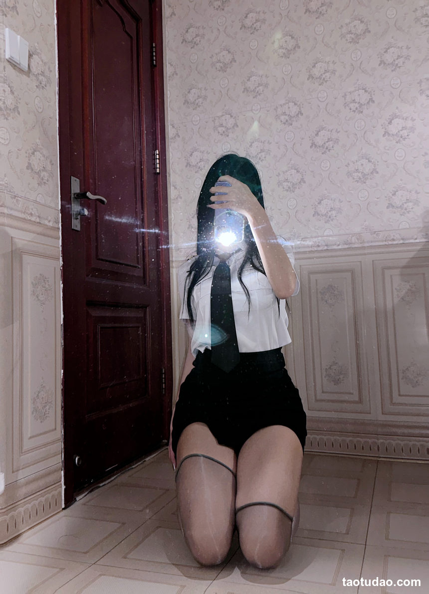 图片[2]-贝蒂蔓蔓 – 足控不容错过 [23P-170MB]-绅士图