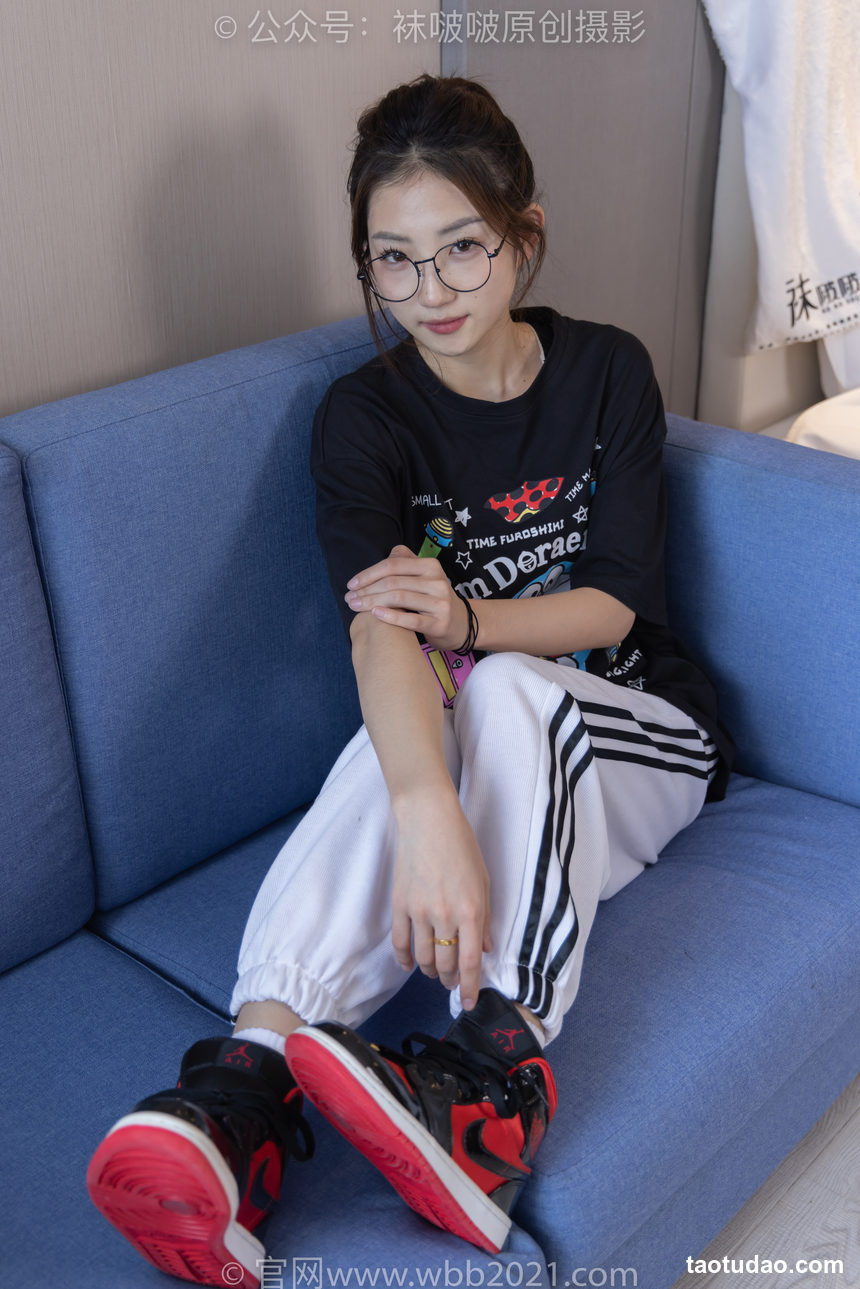 图片[3]-[BoBoSocks袜啵啵]NO.382 小沫-板鞋、白棉袜[143P+1V／5.58GB]-绅士图
