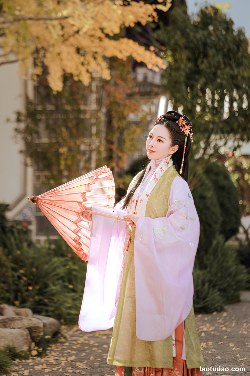 图片[4]-[YITUYU艺图语]2022.07.21 杜鹃词 末瑾[21+1P／279MB]-绅士图