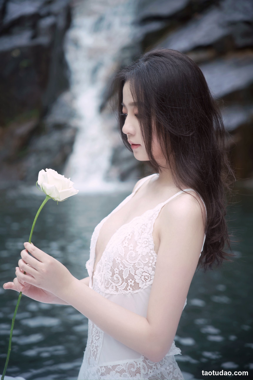 图片[4]-[YITUYU艺图语]2022.12.22 落入凡间的天使 桃桃[33+1P／350MB]-绅士图