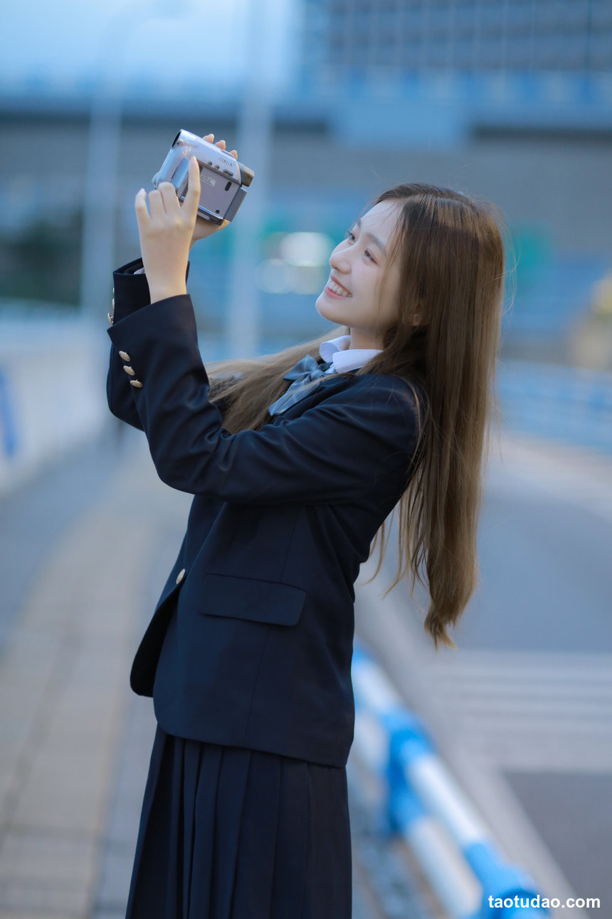 图片[2]-[YITUYU艺图语]2023.01.03 在蓝色夜晚相遇 瑞秋的快乐人生[21+1P／168MB]-绅士图