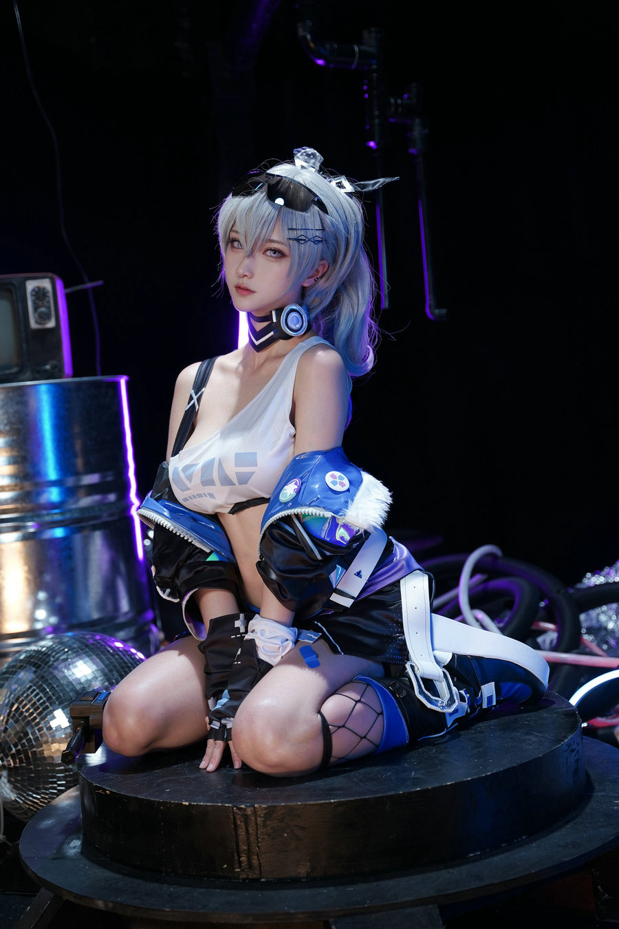 Seya-狮砸 – 崩坏：星穹铁道 银狼 / 9P-112MB / cos萌妹-绅士图