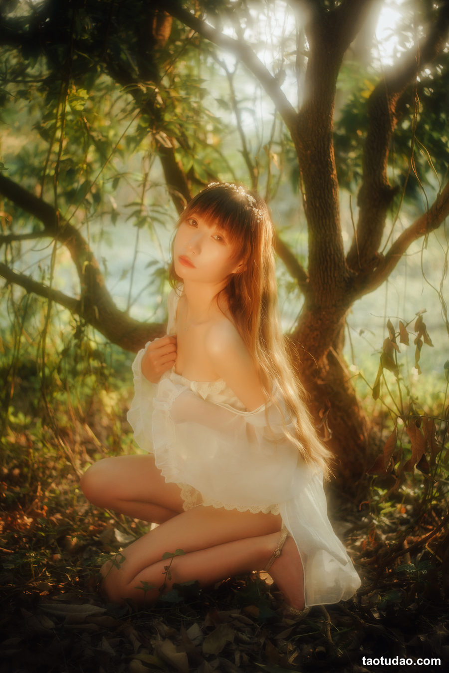 图片[4]-[YITUYU艺图语]2023.02.17 森林里的精灵 coser小梦酱[24+1P／631MB]-绅士图