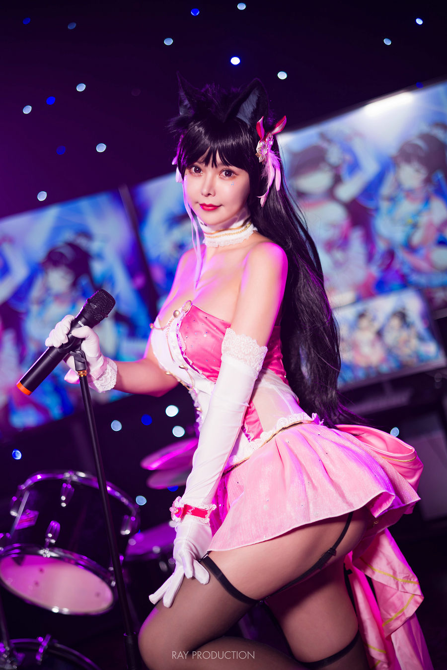 亚马逊鲶鱼 – 爱宕 打歌服 / 13P2V-42MB / cos萌妹-绅士图