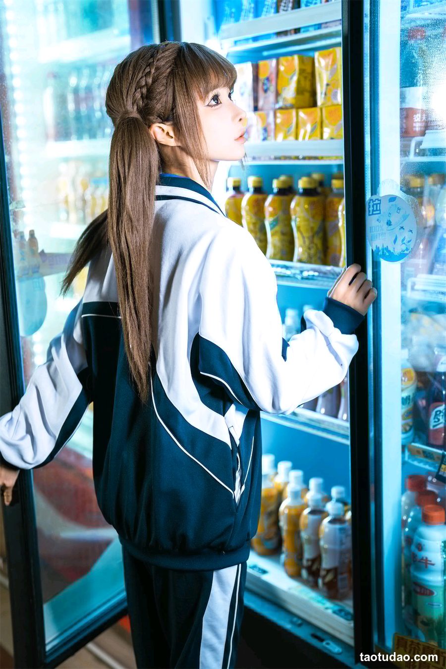 蠢沫沫 - 奇遇记3 [104P-110MB]-绅士图