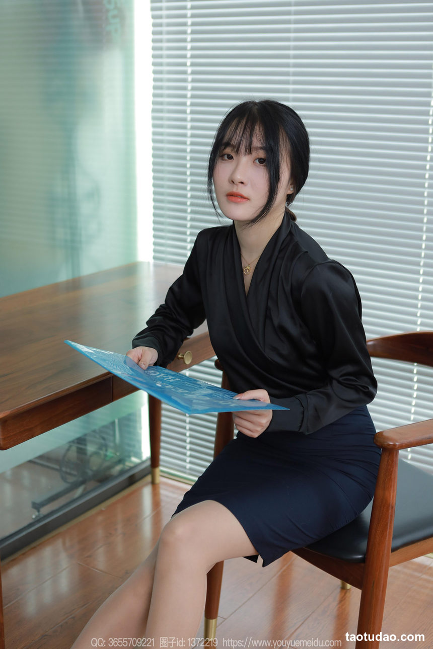 图片[2]-[IESS异思趣向] 2024.07.19 丝享家 1798 婉萍《黑色衬衣》[88P-67MB]-绅士图