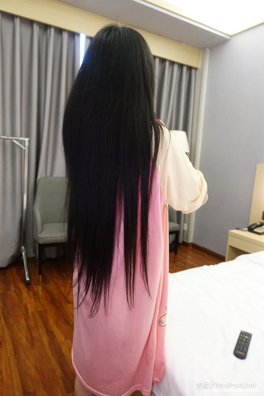 图片[2]-[ROSI写真]2023.11.18 NO.4366[77+1P／75MB]-绅士图