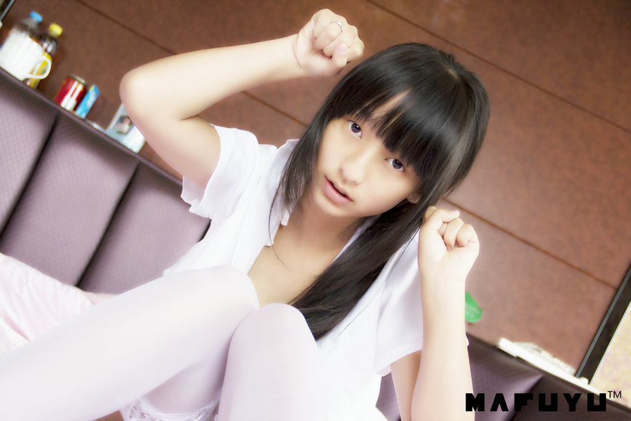 萝莉神楽板真冬护士系列套图 / 91P-906MB / cos萌妹-绅士图