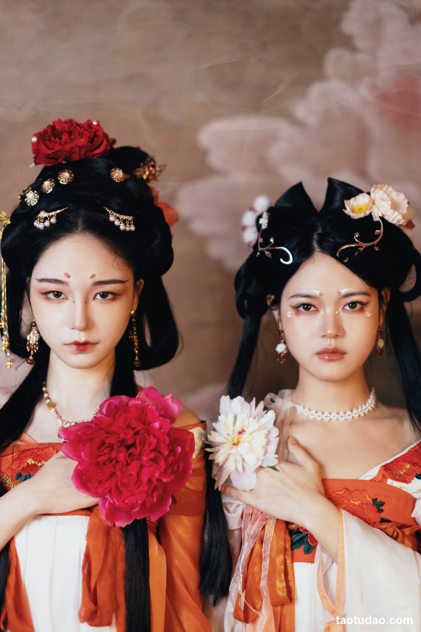 图片[3]-[YITUYU艺图语]2022.06.05 双生狐 秋水[50+1P／630MB]-绅士图