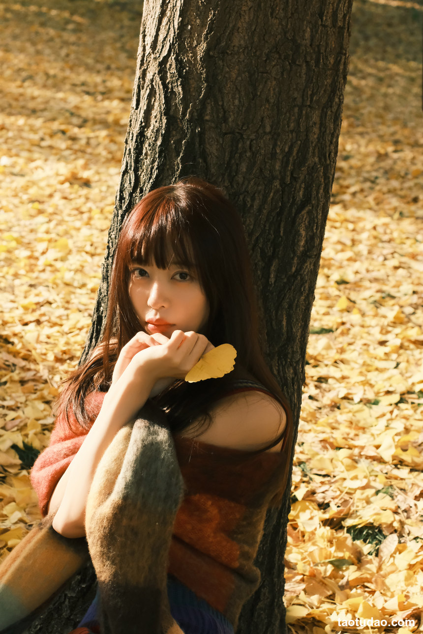 图片[2]-[YITUYU艺图语]2022.12.02 秋日存档 ss_田爽[20+1P／235MB]-绅士图