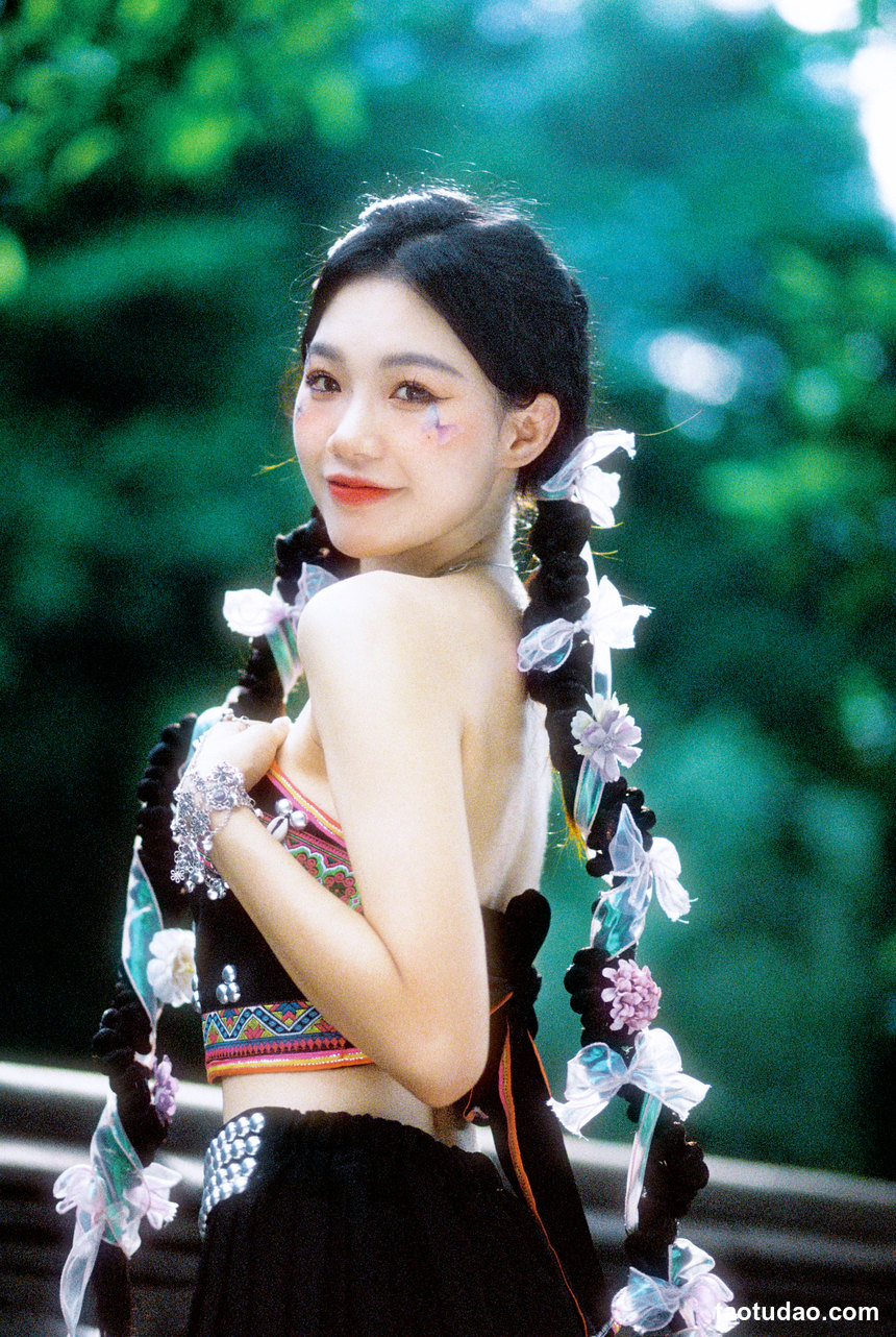 图片[2]-[YITUYU艺图语]2022.10.20 十八岁的夏天 -炸鸡冰可乐-[21+1P／240MB]-绅士图