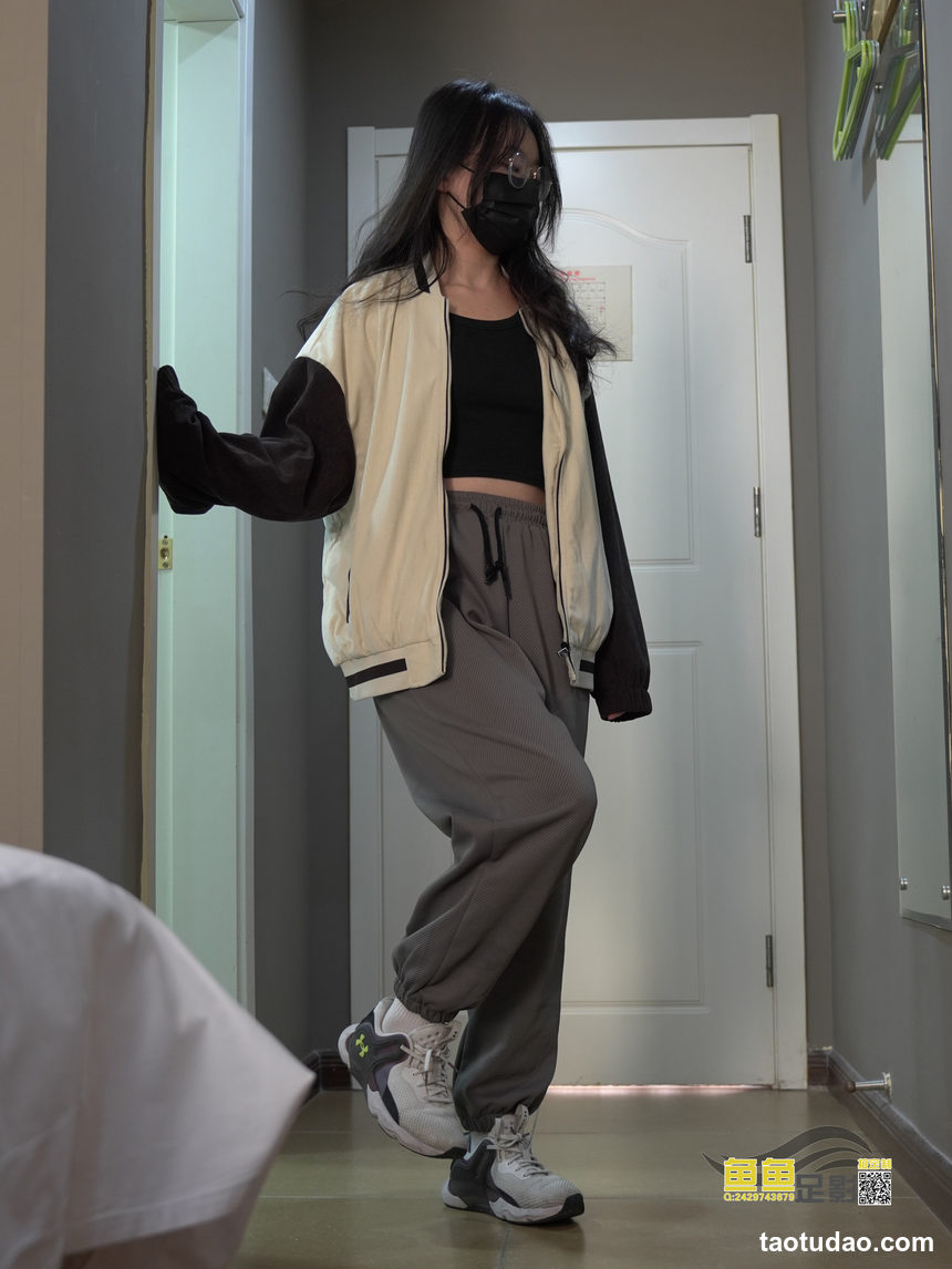 图片[2]-鱼鱼足影 NO.086 – 茵茵老师[147P+1V／1.15GB]-绅士图