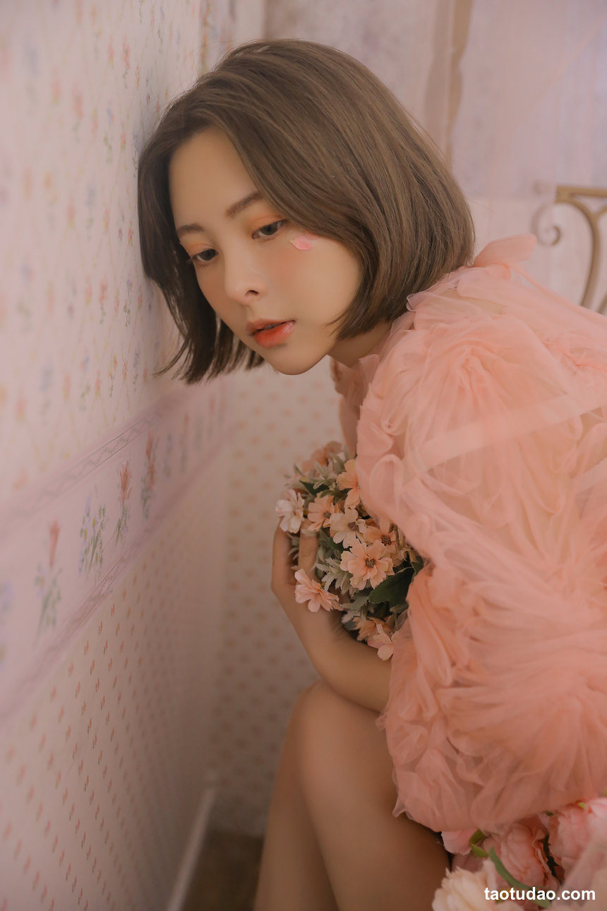 图片[2]-[YITUYU艺图语]2022.08.04 屈服温柔 Mia[26+1P／105MB]-绅士图