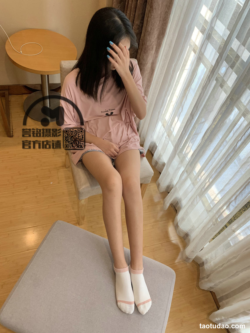 图片[2]-[誉铭传媒]袜足摄影 2020年《10月 幕后作品》[51P+10V／950MB]-绅士图