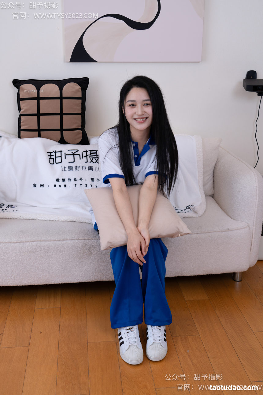 图片[2]-甜予摄影 NO.102 澜澜-板鞋、白棉袜、肉丝（脚尖微加固款）[126P+2V／9.93GB]-绅士图