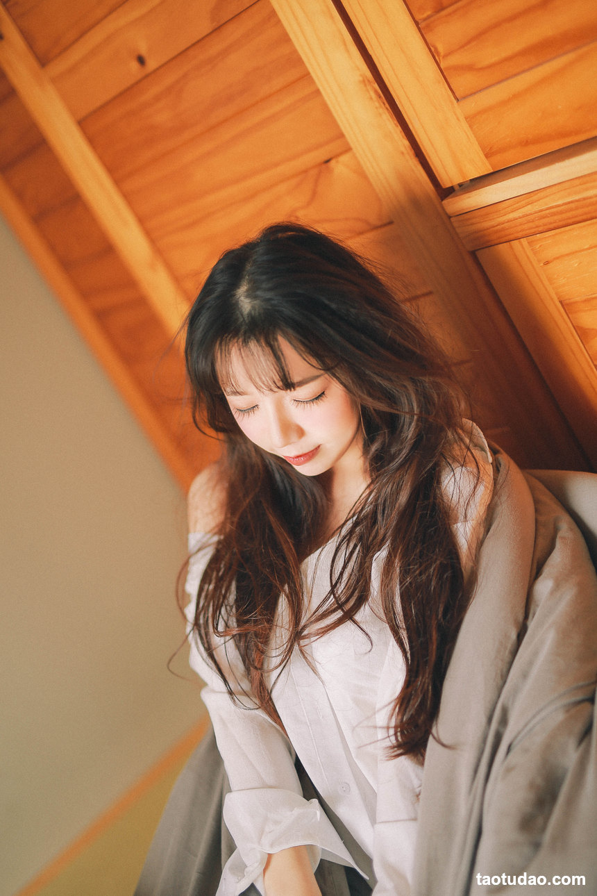 图片[2]-[YITUYU艺图语]2022.12.26 回到夏天 一坨王奕萌[23+1P／167MB]-绅士图