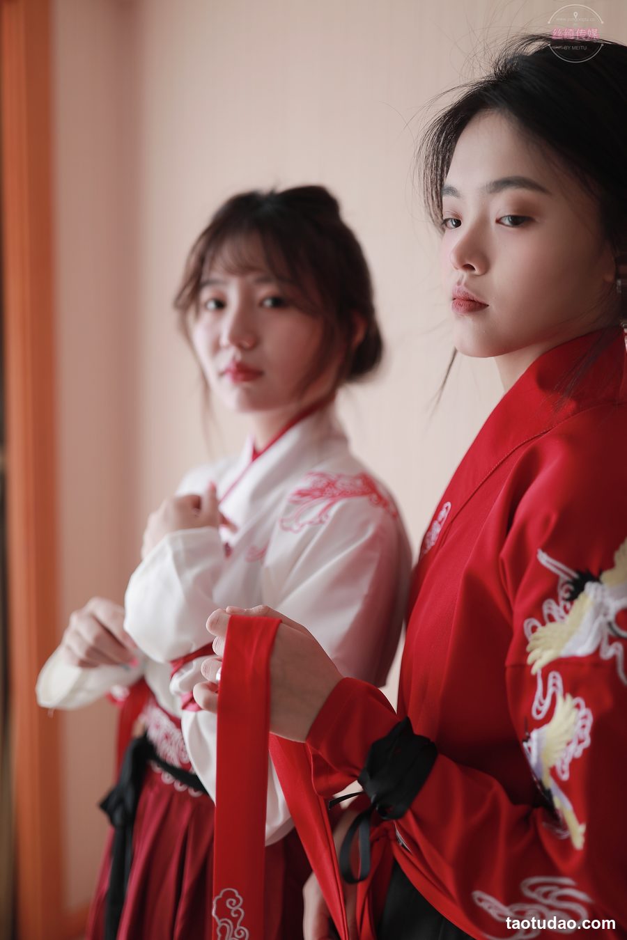 图片[3]-丝绮传媒-大哥和小明星古装丝足【图包+视频】（豪华版）[190+2V-7.276G]-绅士图