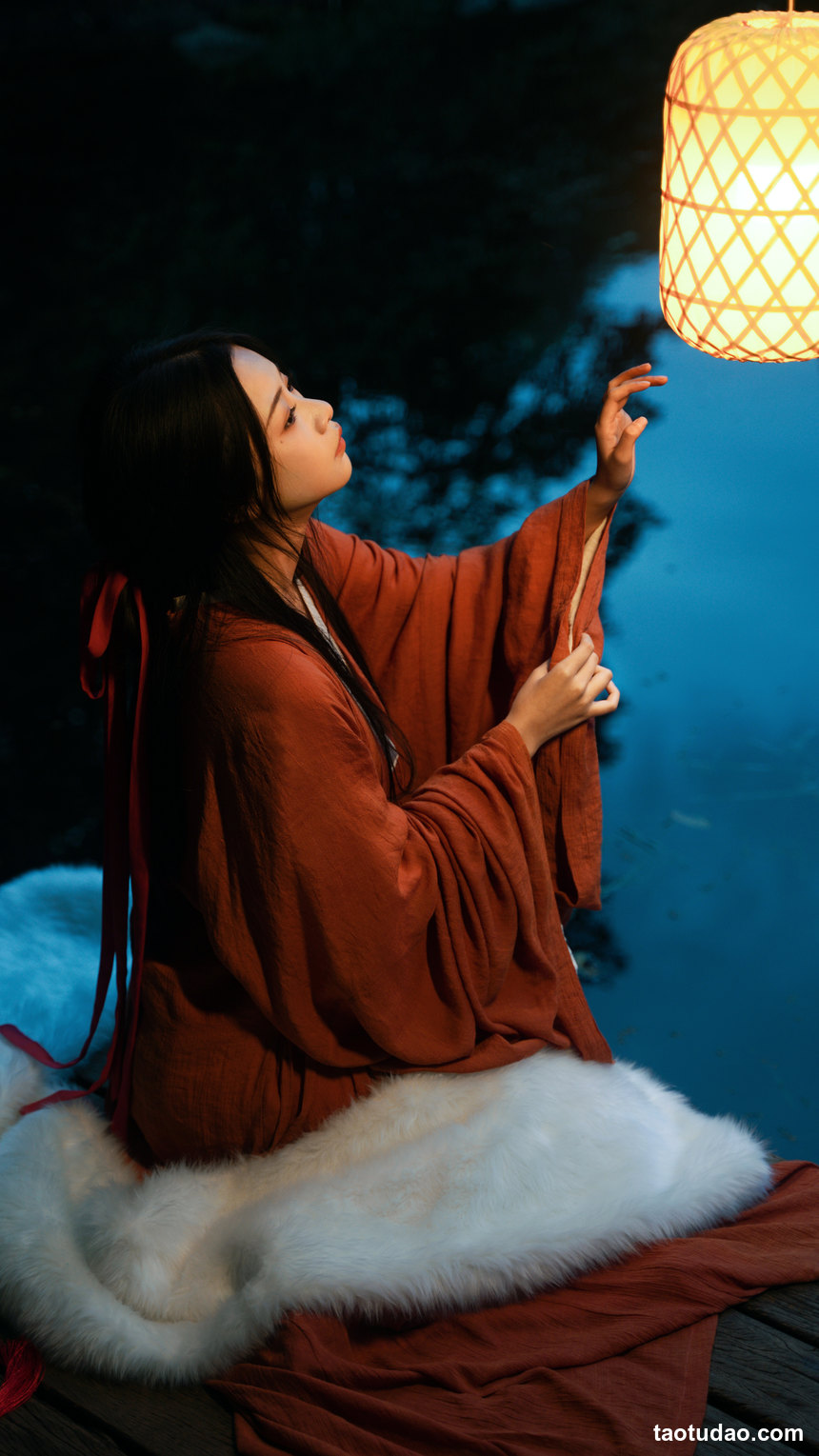 图片[4]-[YITUYU艺图语]2022.12.14 她像月光一样清冷 旺旺小小舒[24+1P／309MB]-绅士图