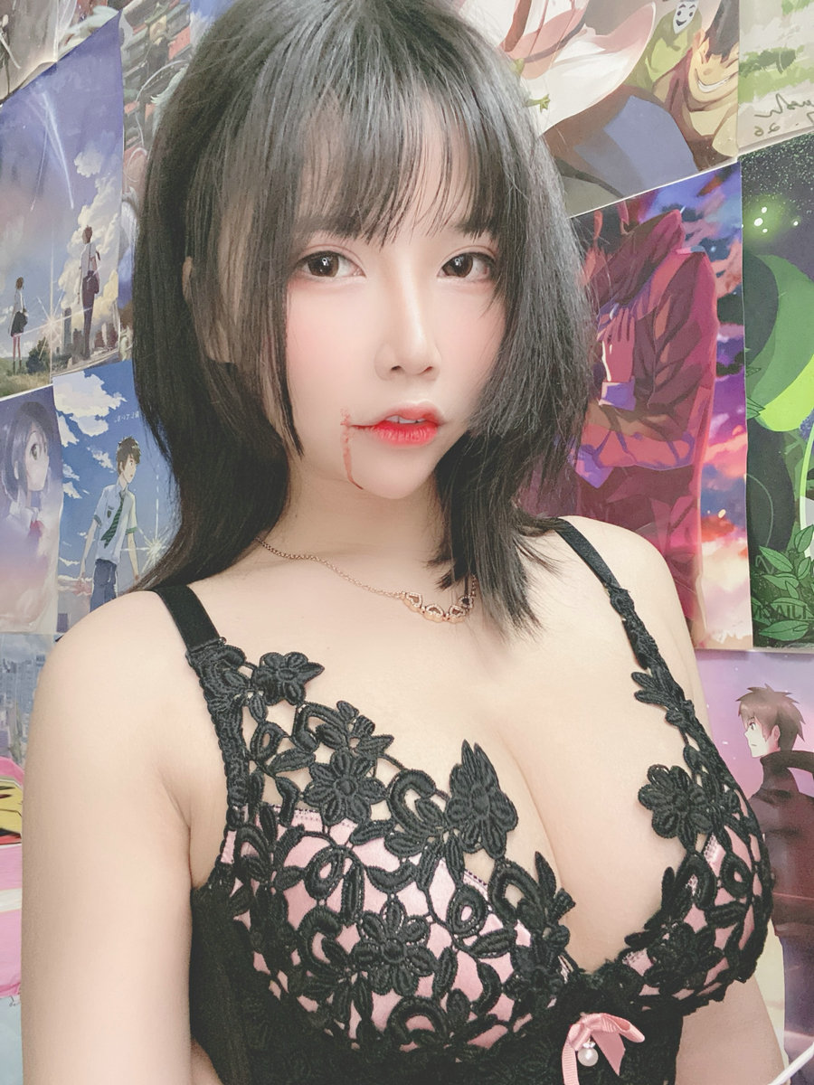 二次元妹子抱走莫子aa - 自拍写真视频 / 29P3V-63MB / cos萌妹-绅士图