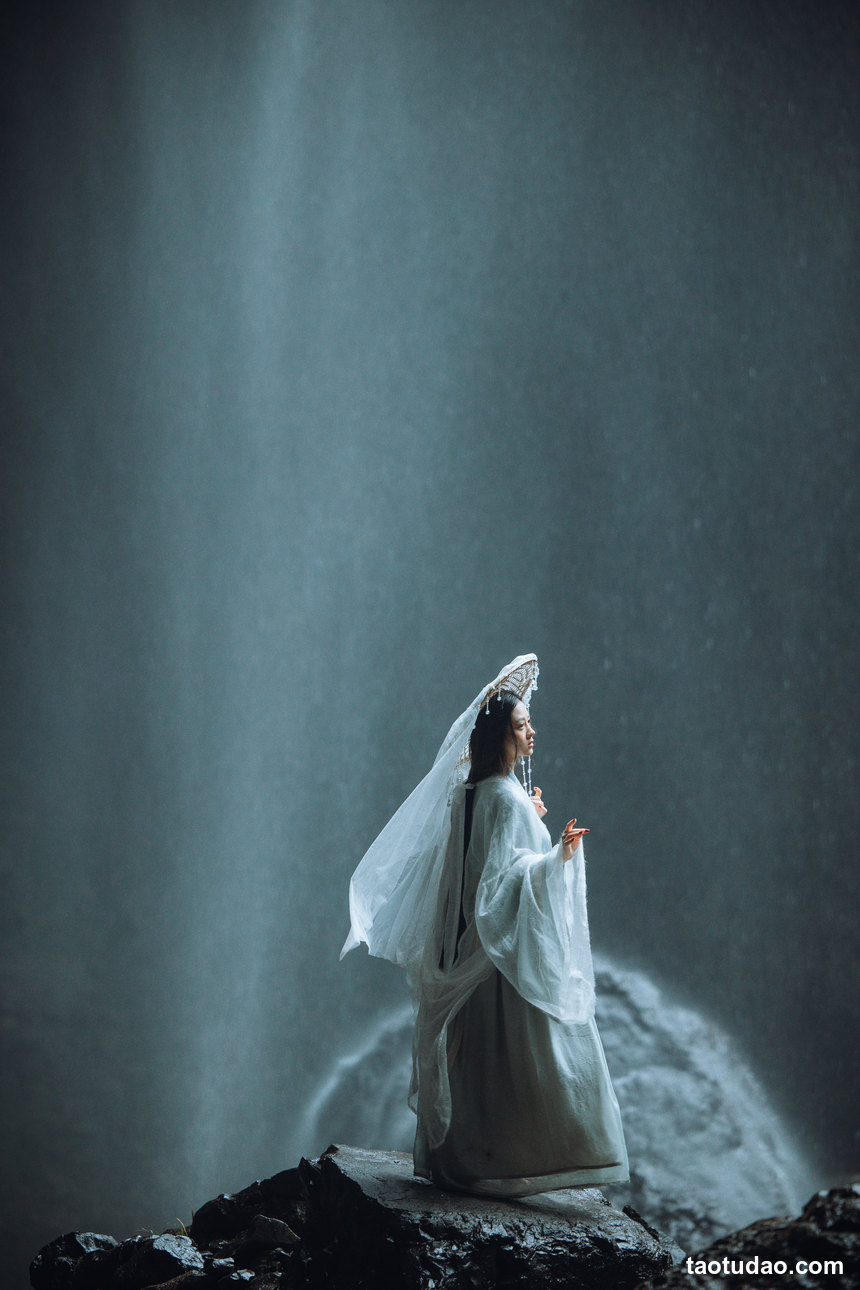 图片[2]-[YITUYU艺图语]2022.04.14 定风波 瑞妤[31+1P／473MB]-绅士图