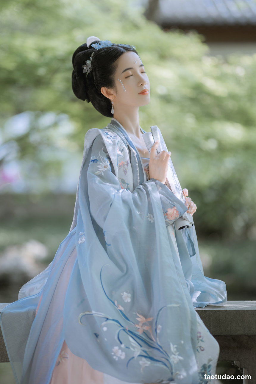 图片[3]-[YITUYU艺图语]2022.06.03 少女体育馆 梁小萌[44+1P／459MB]-绅士图